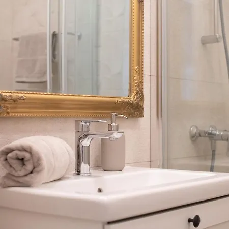 Nesatcium Apartamento Pula