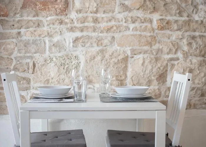 Nesatcium Apartment Pula