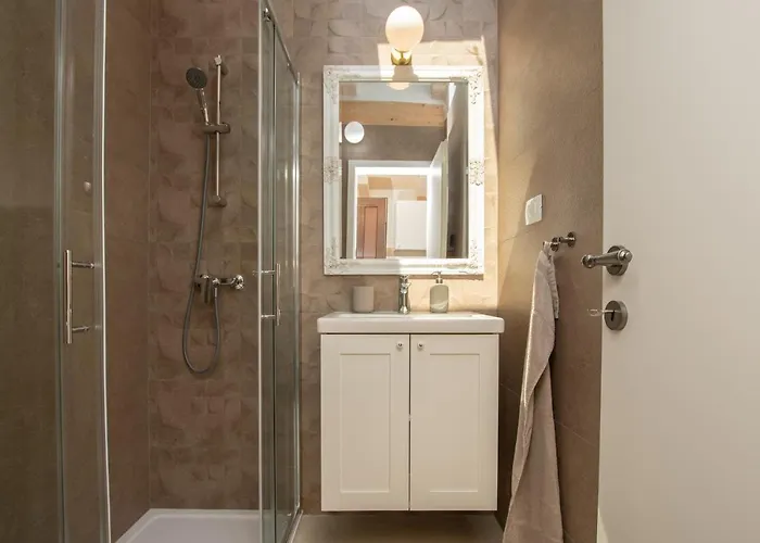 Apartment Nesatcium Pula