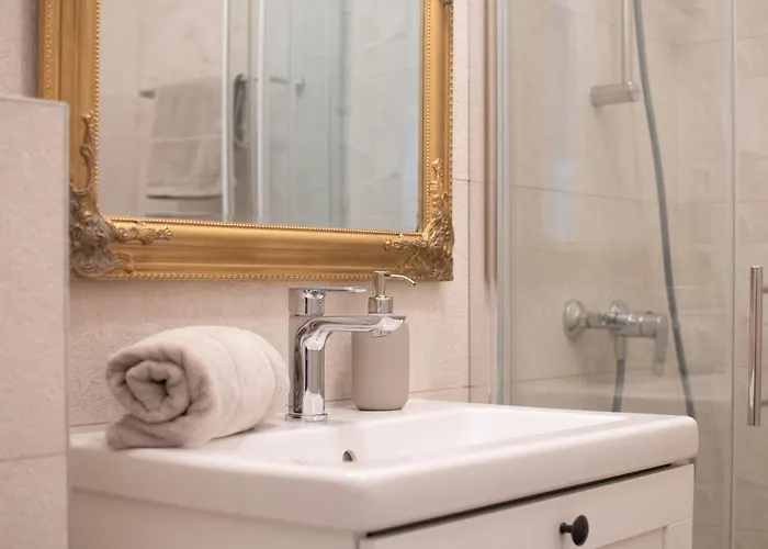 Nesatcium Apartamento Pula